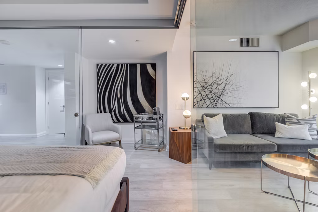 Avalon Suites Yorkville photo 35