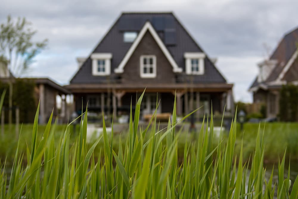 7 Things to Consider When Buying A House