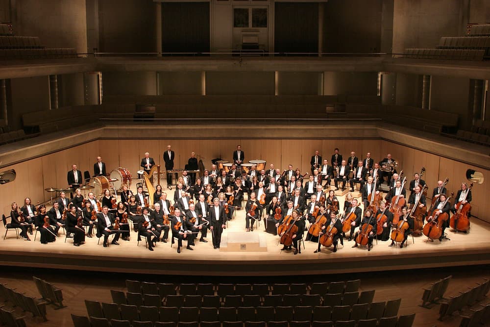 Where to Stay Near the Toronto Symphony Orchestra