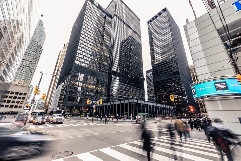 How to Find the Right Furnished Suite for Your Next Employee Relocation in Toronto